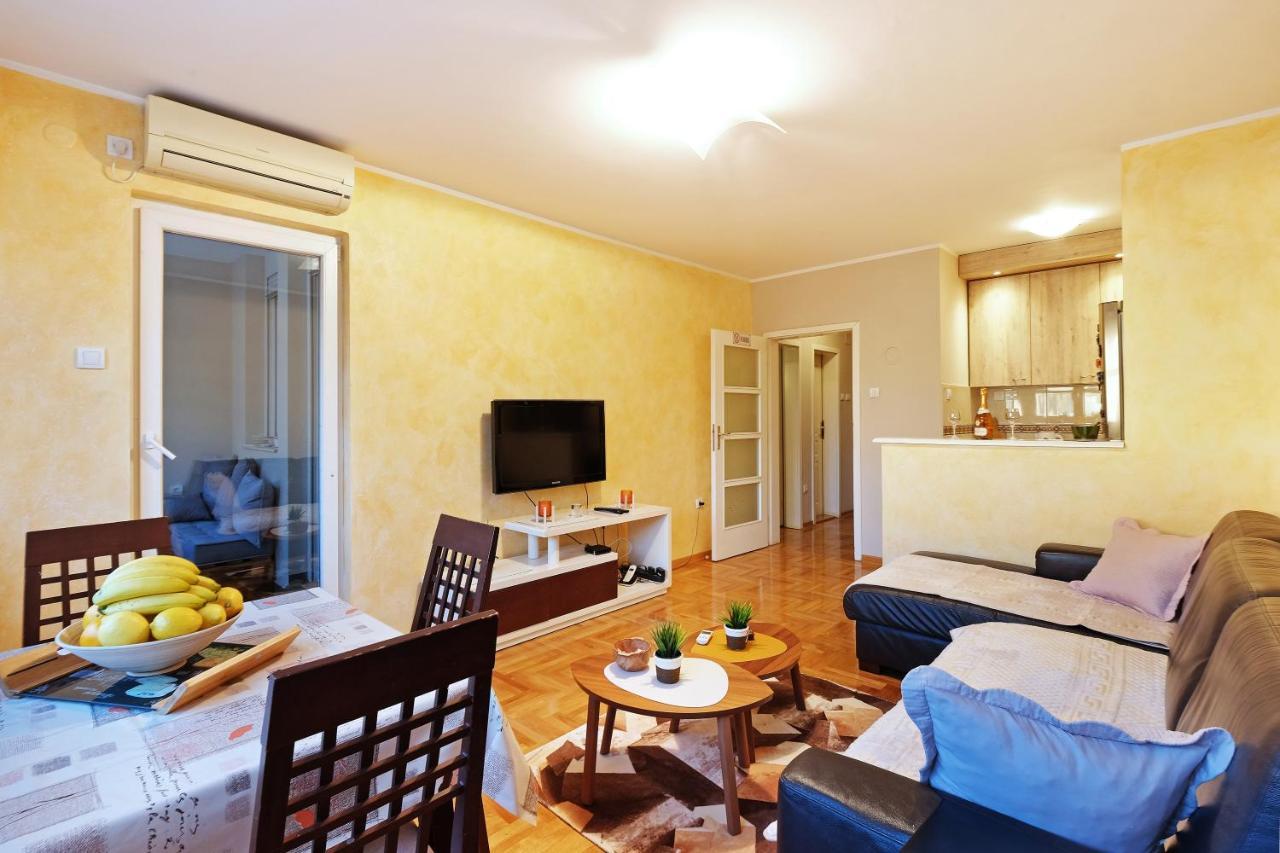 בלגרד Sky City View Apartment & Big Terrace מראה חיצוני תמונה
